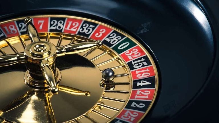 888 jackpot App Myanmar ဖုန်းပေါ်တွင် အသုံးပြုနေသောဖြင်ကွင်း